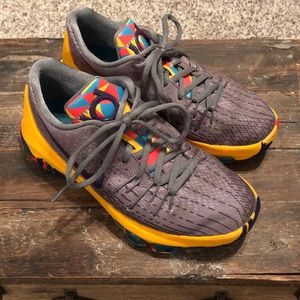 Boys Nike KD (Kevin Durante) “Prince George” shoes